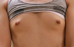 伊山美里 胸